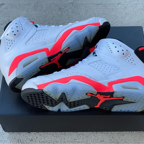 Nike Air Jordan VI 6 “white infrared” size 8.5 - Picture 2 of 5